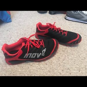Inov-8 men’s tennis shoes
